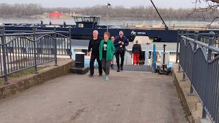 Петзвезден Австралийски Кораб Акостира Пръв За Сезона В Русе