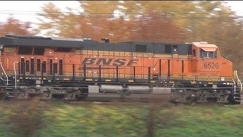 2 BNSF Engines Power CSX Q158 Train Eastbound