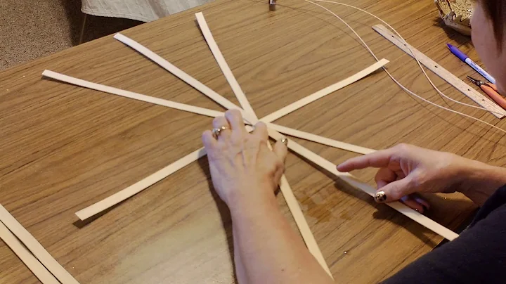 Basket making with Cheryl and Edie - laying out a round bottom base