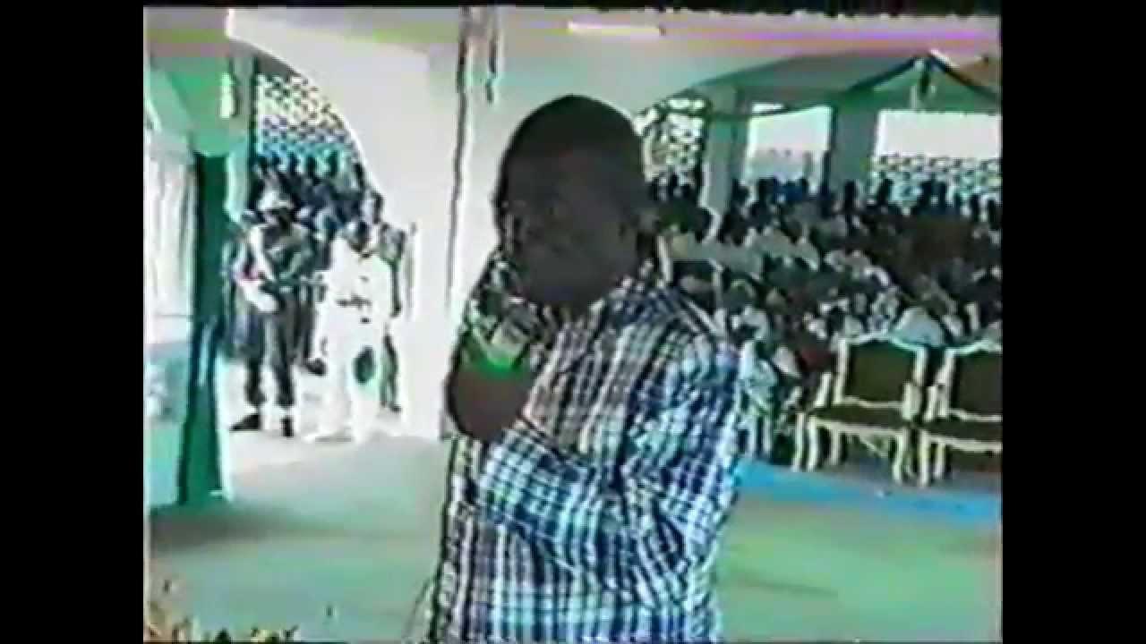 SOUVENIR FUNÉRAILLES DE PAPA KISOLOKELE LUKELO -  PARTIE 1