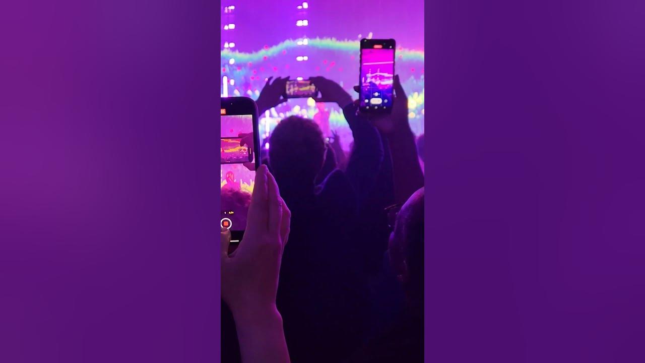 I Like You (A Happier Song) - Post Malone (live from the Javitz Center 05.13.24)
