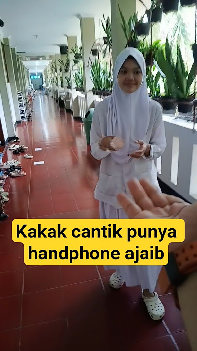 How come this beautiful sister has a magic cellphone to call the bus driver #trending #funny