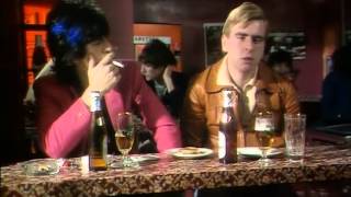 Auf Wiedersehen Pet S01E09 The Alien   YouTube   1