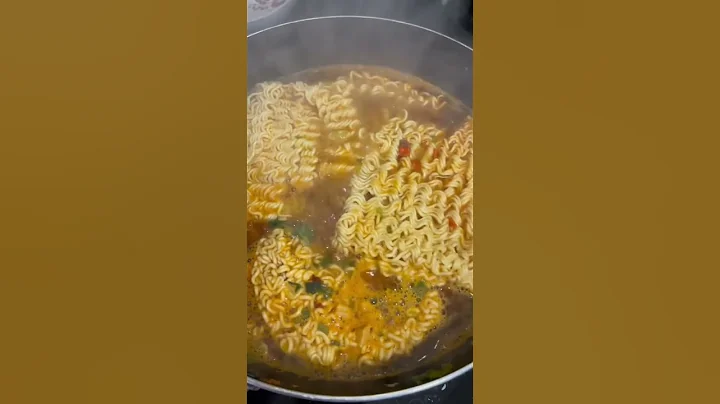 How My Korean Grandma Cooks the Perfect Bowl of Ramen🍜 #shorts - DayDayNews