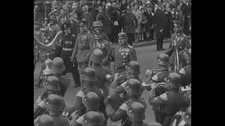 Reichspräsident Paul von Hindenburg besichtigt das Wachregiment Berlin, 06.10.1932