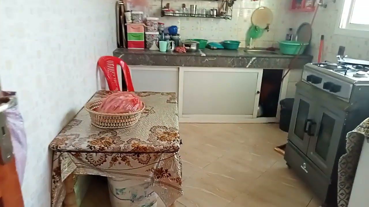 منزل لبيع في مدينة فاس (زواغة العنبرة) ( 93متر )  تمن 32 مليون (قابل للتفاوض) الرقم 0614980245