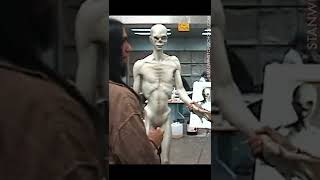 Painting Mammon puppet for Constantine (2005) - Part 2
SUBSCRIBE on YouTube: http://bit.ly/Zp70T4 and RING THE BELL!
FULL STORY here: http://bit.ly/ConstantineFxYT
Stan Winston Studio created a variety of demonic (and heavenly) characters for CONSTANTINE (2005), directed by Francis Lawrence and adapted from the 1985 DC and Vertigo horror comic, HELLBLAZER, including demons, victims possessed by demons, and a winged angel.
The Studio created a full-scale (five-foot-ten-inch) Mammon as an articulated silicone puppet, based on an Aaron Sims design, sculpted and painted by Joey Orosco.
It was fitted with a smile mechanism and an articulated rod-puppet armature. Tippett Studio used photographs and cyberscans of the puppet to create a digital version of the character.
Read the FULL #BehindTheScenes Blog here: http://bit.ly/ConstantineFxYT
JOIN the Stan Winston School Community!
https://www.stanwinstonschool.com
https://www.tiktok.com/@stan_winston_school
https://www.facebook.com/StanWinstonSchool
https://twitter.com/SWinstonSchool
https://instagram.com/stanwinstonschool
https://pinterest.com/stanwinston
Visit our WEBSITE: https://www.stanwinstonschool.com
SUBSCRIBE to #SWSCA on YouTube: http://bit.ly/Zp70T4 Painting Mammon puppet for Constantine (2005) - Part 2