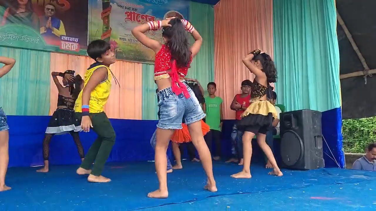 আজ প্রাণের পুজোর চতুর্থ বর্ষের খুঁটি পুজোর  অনুষ্ঠান  নবারুণস সংঘ ফুটবল ময়দানে।মধুছন্দা নৃত্যগোষ্ঠী