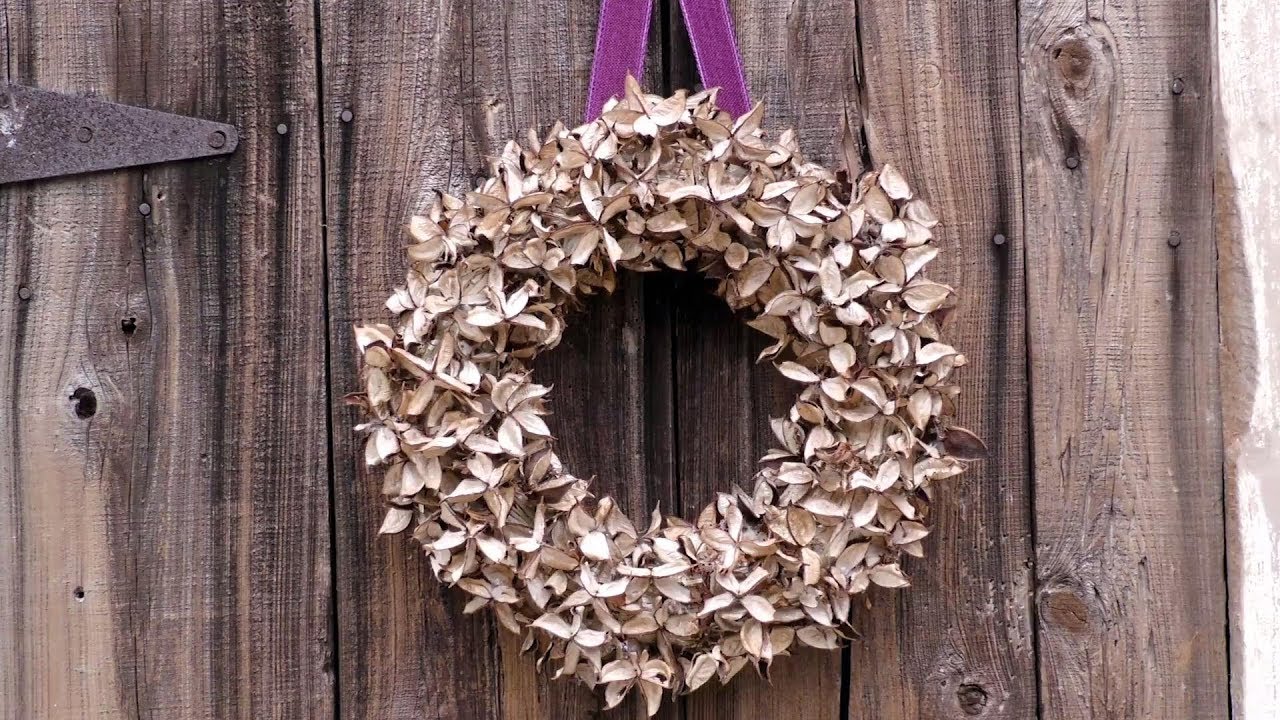 Cotton Bur Wreath | Southern Living - YouTube