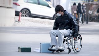 When a disabled boy in a wheelchair drops his luggage | social experiment