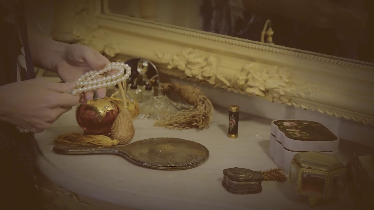 Mücella | Nazan Bekiroğlu