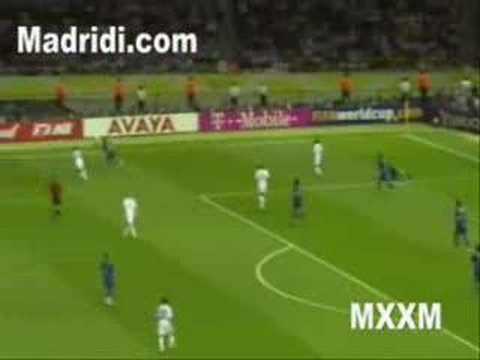 A video of the world's best defender; el capitano Fabio Cannavaro. Don't tell me he's not good. Credits: www.madridi.com.