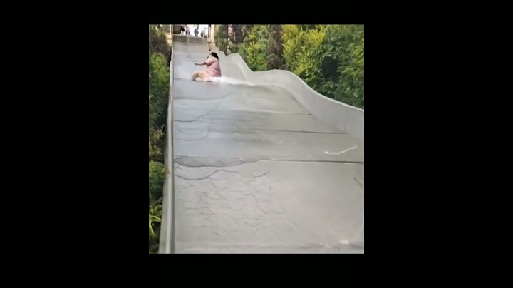 fat girl funny scene | fat girl slip in the pool .....