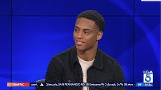 Keith Powers on Learning From Jordan What Not to Do From Freeform's "Famous in Love"