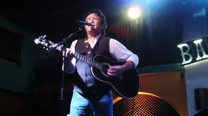 Shake Russell - Places in Texas - EL Mercado Resta...