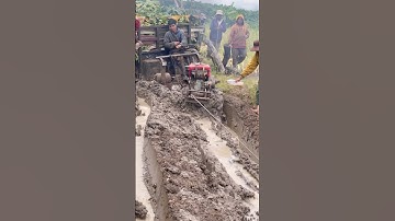 #review xe công nông 2 câu chở chuối gặp trời mưa lầy lùn