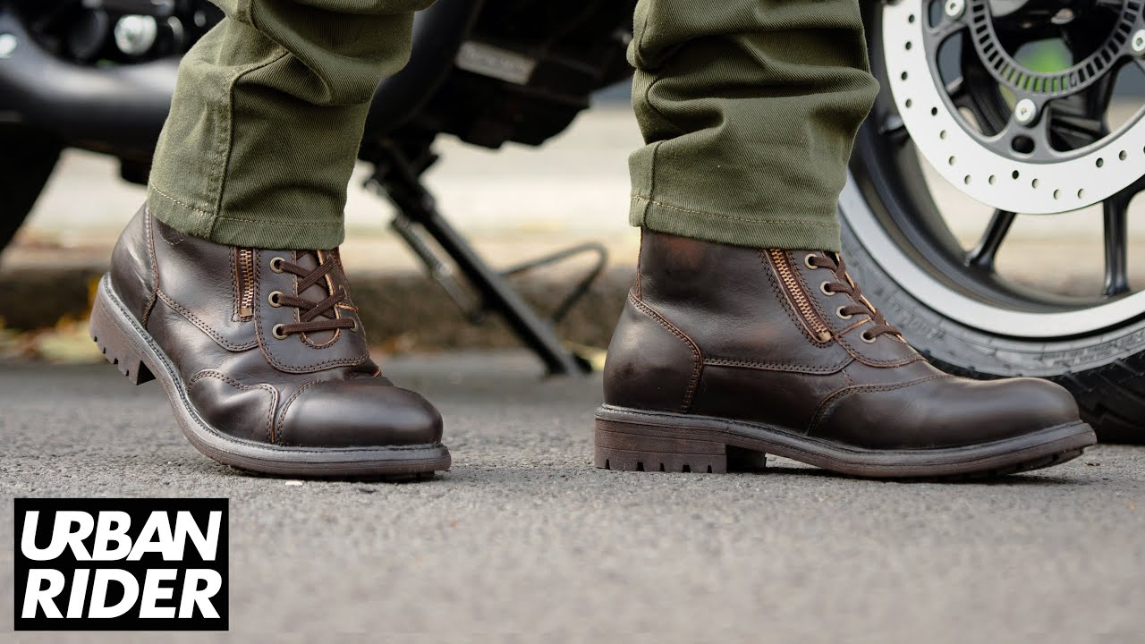 Falco aviator boots