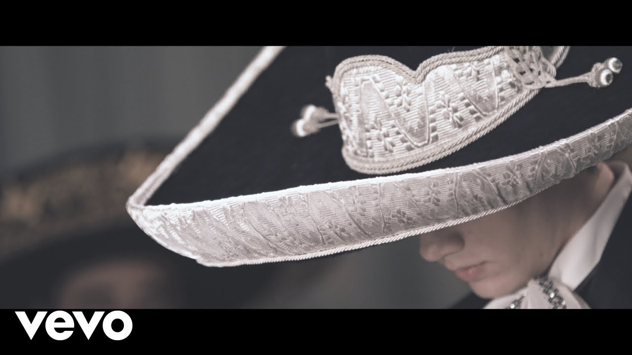 Alex Fernández - Te Amaré (Lyric Video)