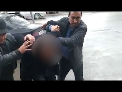 Видео: Расмус Зебахын цэвэр хөрөнгө: Вики, гэрлэсэн, гэр бүл, хурим, цалин, ах эгч нар