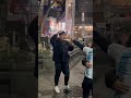 ¡Hinchas argentinos descontrolan Tokio por el Mundial!
