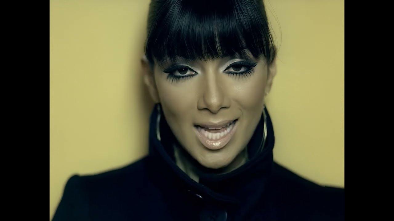 Wait a minute get it how live. Wait a minute get it how live. Wait a minute get it how live. Gif жду. Riff raff.