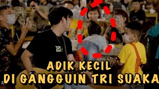 TRI SUAKA BIKIN NANGIS ADIK KECIL !!! Akhirnya Tarik 2 Cewek Ke Panggung