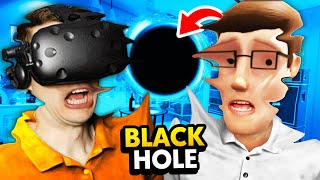 ME AND HOTEL MANAGER Get Sucked Into BLACK HOLE (Funny Hotel R'n'R VR Gameplay)