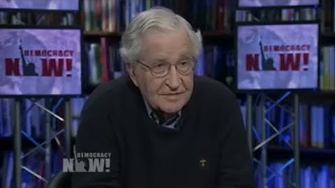 Noam Chomsky - Answering Emails