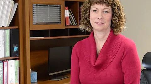 The Nonprofit Minute - Cynthia Cox - Attitude to E...