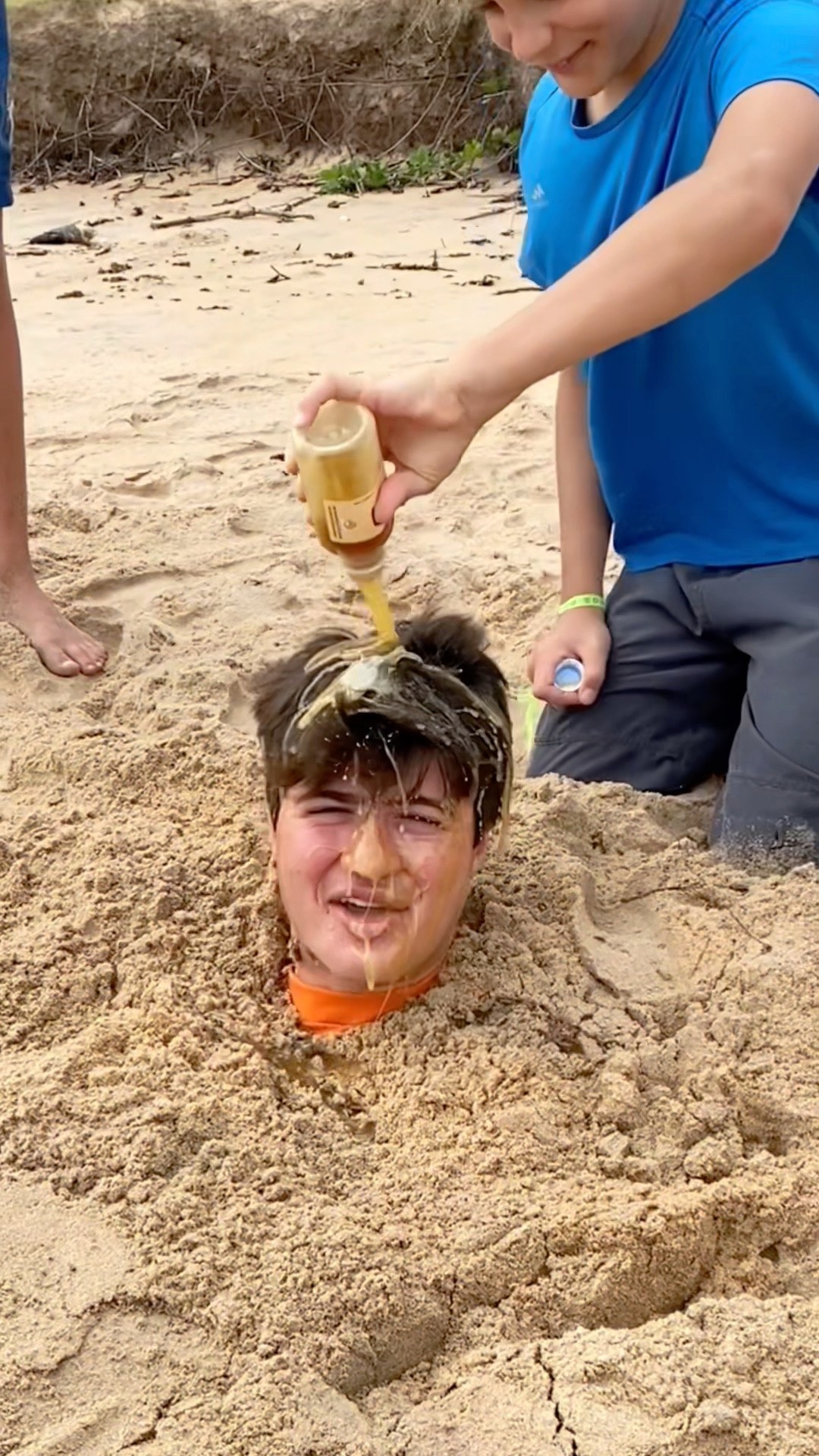 ESSES GÊMEOS… @nadandoporai