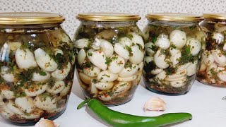 You've never tasted such DELICIOUS Garlic before! I SO EASY! can keep it for 1 year. #Garlic