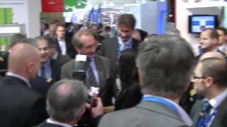 Visite Du Ministre De La Défense Au Pôle Pegase