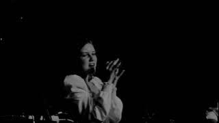 Sofia from Ukraine sings 