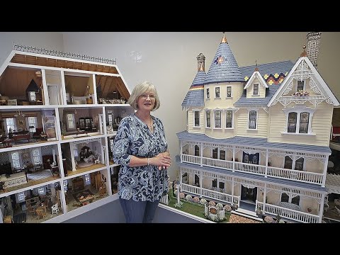 Walk through the Earth and Tree Dollhouse store 