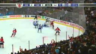 2011-03-05 Leafs Vs Hawks - Toewss Goal.flv