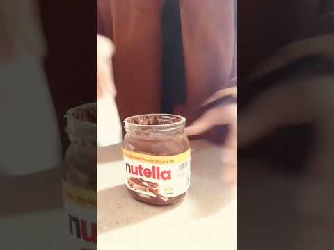 ترند نۆتیلا لەگەڵ شیر حليب مع نوتيلا