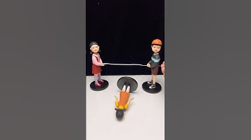 Inktvisspel Reuzenpop speelt touwtjespringen #grappig #squidgame3 #squidgame