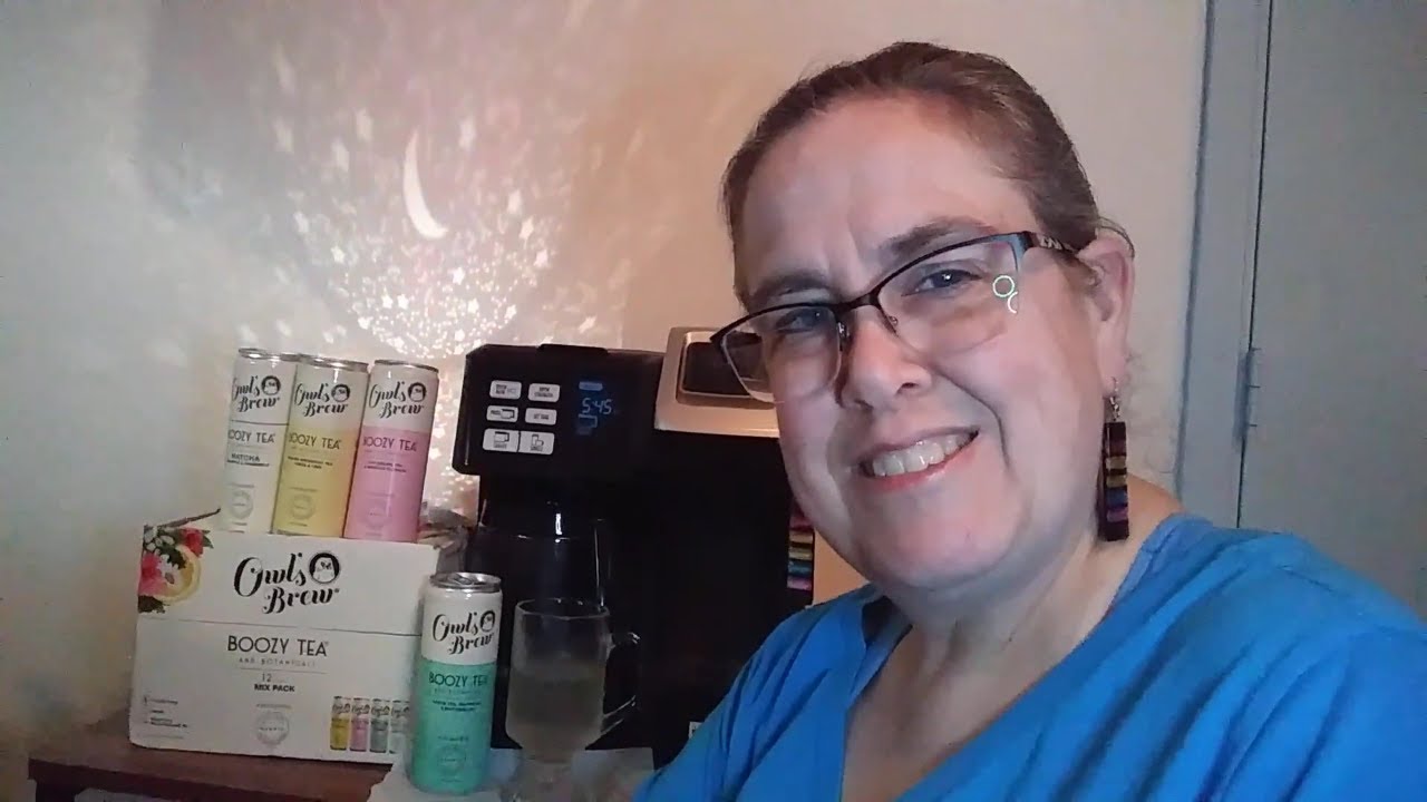 Owl's Brew Boozy Tea, a review of their White Tea with raspberry and watermelon