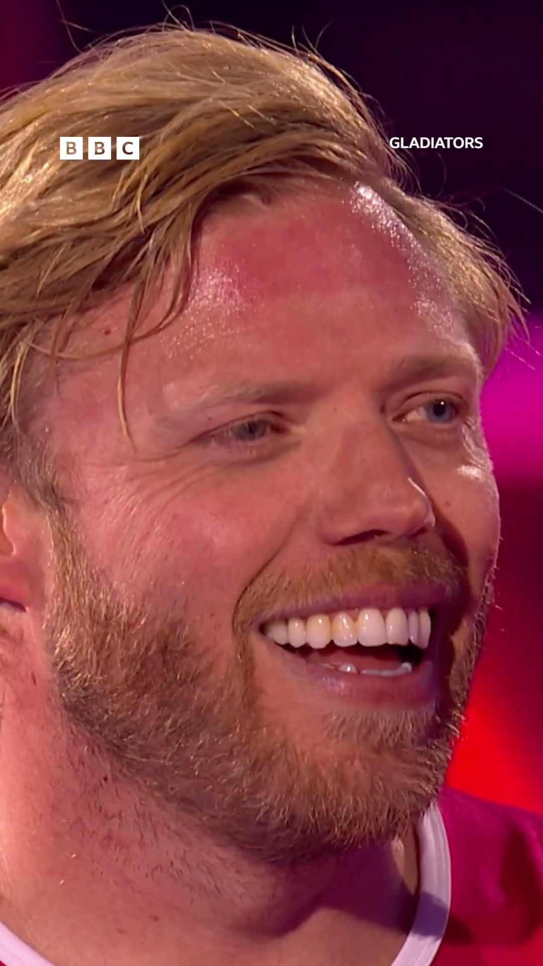 Who's better at trash talk, Rob Beckett or Legend? ?