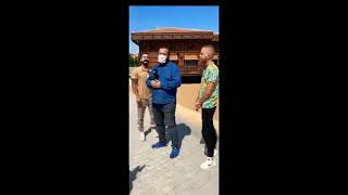 BEDO-Sanane Okan ve Volkan kardeşler ATV Haber Muhabiri ile Şarkı