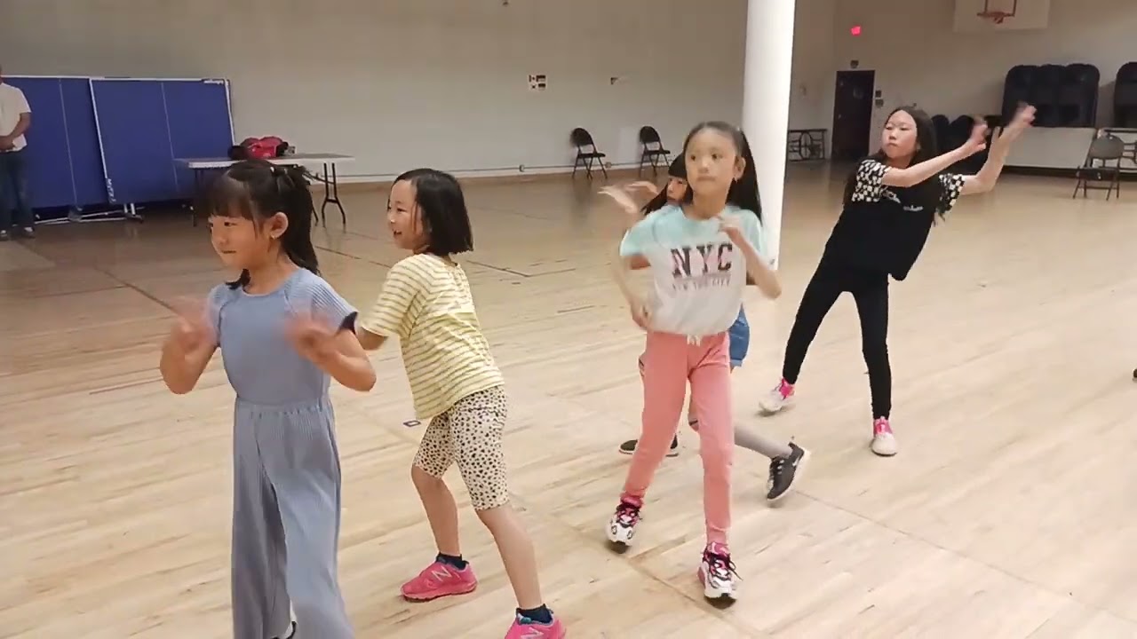 🌹[Danceryoo Academy] ZOOM...KIDS KPOP DANCE - YouTube