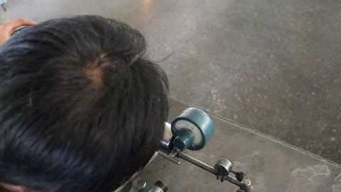 5C Collet Chuck Inspection - Step 2: Install the fixed hole on the measuring tool.