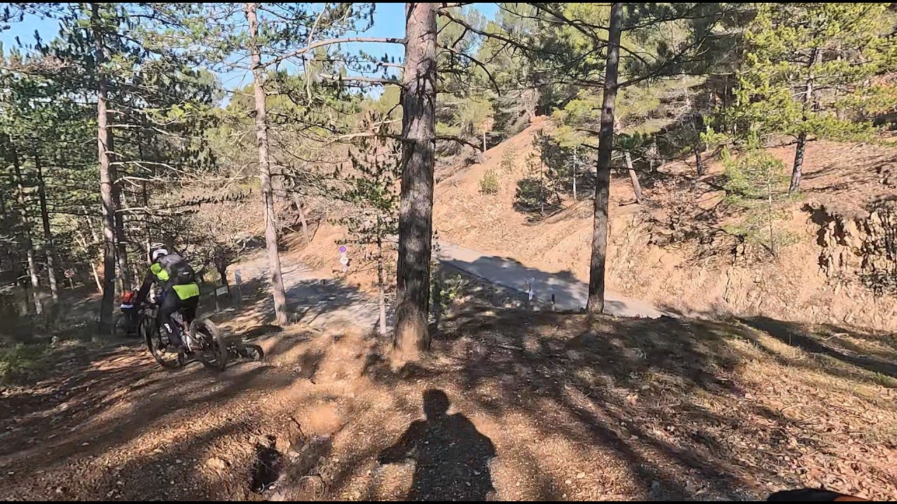 VTT à Manosque (04). Balade dans la foret de Pélissier.