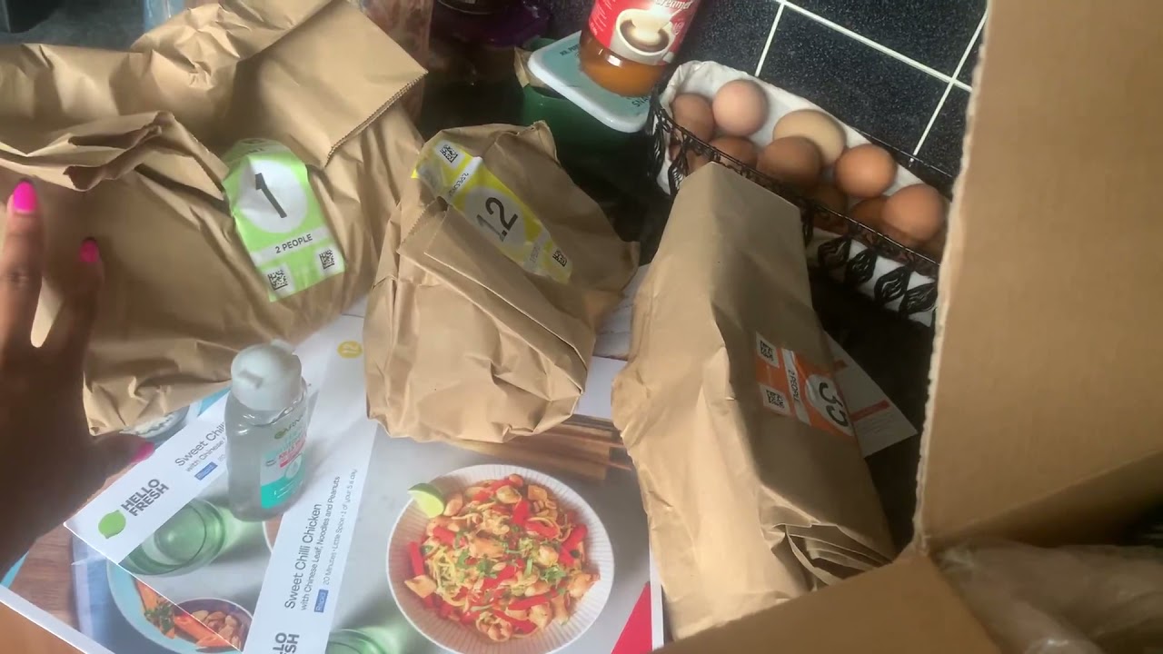 ASMR Hello Fresh unboxing! 🥬