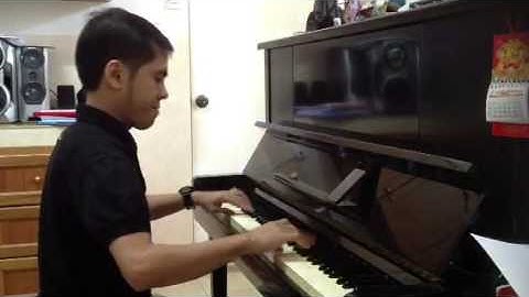 TRINITY (TCL) / ABRSM: E major contrary-motion scale: Dexter J. Sadicon