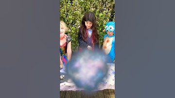 Halloween Science Experiment for Kids🕷 How to pick up ice with a string #shorts #scienceforkids