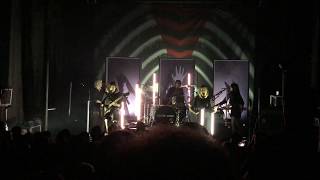 Sleater-Kinney - The Future Is Here + Jumpers (Live at the Observatory)