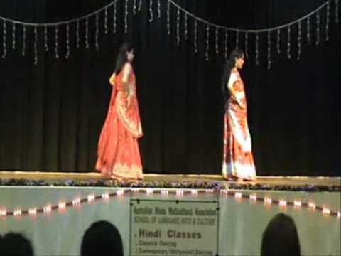 Desi Girls - Praveena and Sunila 2009