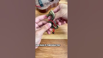 How can we remove the red string from the seahorse
