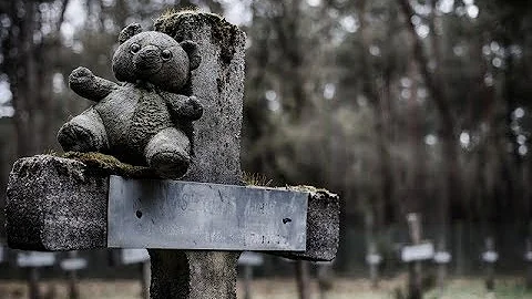 Почему Нельзя Брать с Кладбища Вещи?